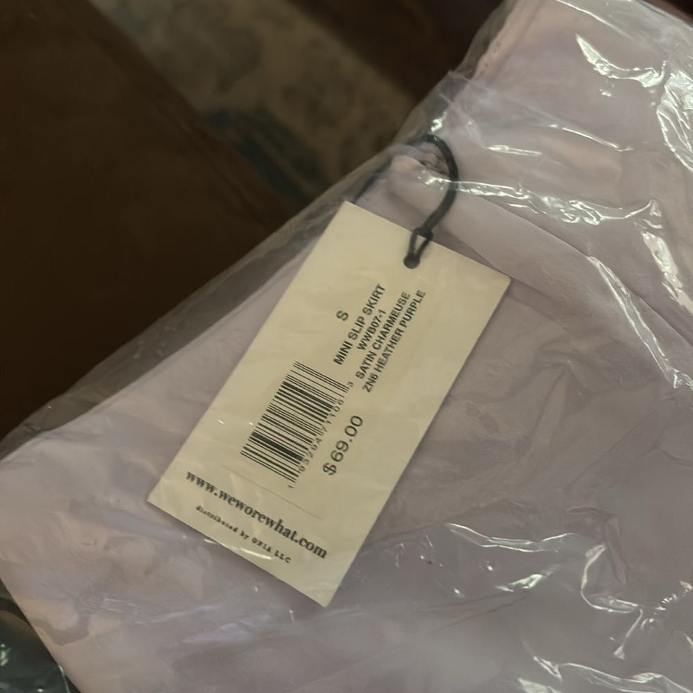 5/$20 MUST BUNDLE NWT WeWoreWhat Mini Slip Satin Charmeuse Skirt In Purple - Picture 15 of 15